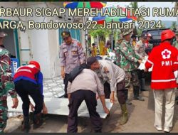 Sinergitas Nyata , Polri Bersama TNI  , Tangani Dampak  Bencana  Puting Beliung  Di Bondowoso 