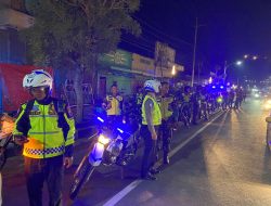 Polres Nganjuk Gelar Patroli Skala Besar Gabungan Antisipasi Gangguan Keamanan Malam Tahun Baru 2025