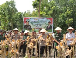 Polres Nganjuk Berkontribusi 20,56 Ton Jagung dalam Program Ketahanan Pangan