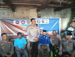 Kapolres Aldy Laksanakan Bakti Sosial Bersama PJU ke Masyarakat Kurang Mampu Berikan SIM A