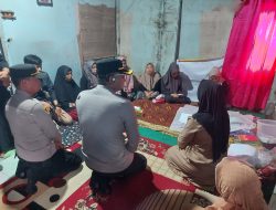 Kapolres Gowa Melayat ke Rumah Duka Ibu Kartini, Penerima Program Bedah Rumah Sinergitas Kamtibmas