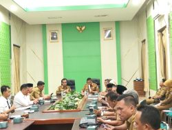 Bupati Bangkalan Rakor Bersama Camat: Bahas Prioritas Pembangunan dan Pelayanan Dasar