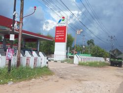 Antrian Pengisian BBM KerapTerjadi disejumlah SPBU diketapang