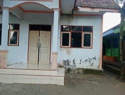 Kepala Sekolah SDN BANANGKAH 1, Menentang Perintah Kadisdik Bangkalan