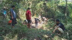 Kades Bicorong Babat Jalan Baru Penghubung Antar Dusun, Babinsa: Gaspol Pak Bun..!