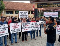 Wali Murid SD Plus Sunan Pandan Aran Blitar Keluhkan Pungutan Purnawiyata Rp 575 Ribu, Ormas BIDIK Jatim Angkat Bicara