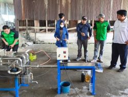 Dapat Hibah Mesin Pirolisis Dari ITS, Emas Hitam Pempes Randupitu Bertransformasi