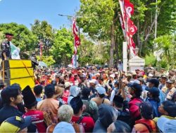 Ribuan Jukir Kepung Balai Kota Surabaya, Tuntut Bagi Hasil 70 Persen hingga Hapus Setoran Ganda