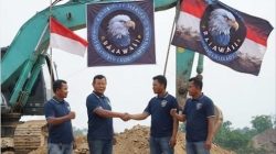 ALAT BERAT BEROPERASI! DPD RAJAWALI BATAM DESAK PIHAK BERWENANG SEGERA TINDAK DAN TERTIBKAN DUGAAN TAMBANG BATU ILEGAL DI TANJUNG UNCANG BATU AJI: BUKIT DIGUNDULI
