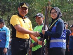 Peringati World Cleanup Day 2026, Walikota dan Kapolresta Malang Kota Turun Langsung Bersihkan Sampah dan Tanam Pohon di Sungai Metro