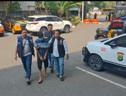 Baru Keluar Penjara, Residivis Kembali Beraksi! Spesialis Gasak Rumah Kontrakan dan Kamar Kost Kosong Dibekuk Polres Jakbar