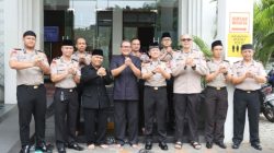 Dari Mimbar Jumat, Kapolres Jakbar Kombes Pol Nasriadi Ajak Masyarakat Jaga Kerukunan dan Keamanan Lingkungan