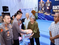 Polisi Bersama Masyarakat, Polda Metro Jaya Gelar Bakti Kesehatan dan Salurkan 1.000 Paket Sembako di Kampung Ambon